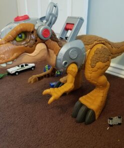 Fisher-Price Imaginext Jurassic World T. rex Dinosaur Toy with Owen Grady Figure, Light-Up Eyes & Chomping Action for Ages 3+ Years, 7-Piece Set (Amazon Exclusive) 31 717eA3ArrPL 1