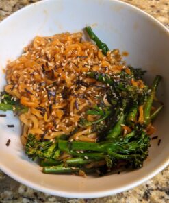 Samyang New Ramen/Spicy Chicken Roasted Noodles, 4.94 oz (Pack of 5) Carbo 5 pk 4.9 Ounce (Pack of 5) 18 717lfKSTpPL