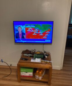 TV Mount, Full Motion TV Wall Mount Swivel Tilt for 26-60 Inch TVs and Monitors up to 70lbs, Single Stud Corner Outdoor Wall Mount TV Bracket Articulating Extension Leveling Max VESA 400X400mm 43 717xcGnoXzL