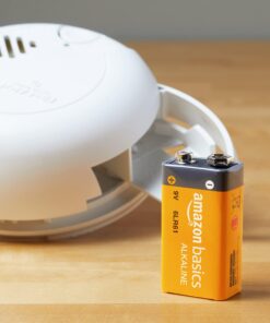 Amazon Basics (Pack of 8) 9 Volt Alkaline Performance All-Purpose Batteries, 5-Year Shelf Life, Packaging May Vary 1 Count (Pack of 8) 23 718EGmD6fUL