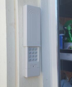 CHAMBERLAIN Clicker Keyless Entry KLIK2U-P2, Works with Chamberlain, LiftMaster, Craftsman, Genie and More, Security +2.0 Compatible Garage Door Opener Keypad, White 60 718FLeFB8L