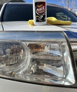 Meguiar's PlastX Clear Plastic Polish, Fast & Easy Plastic Restorer for Headlights, Taillights, Soft Top Windows, and More, Remove Scratches, Cloudiness, Yellowing, and Oxidation, 10 oz. 41 718RNDWpCL