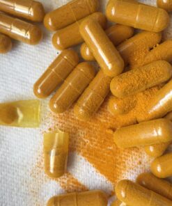 ORGANIC INDIA Turmeric Curcumin Herbal Supplement - Joint Mobility & Immune System Support, Healthy Inflammatory Response, Whole Root Supplement, Organic Trikatu, USDA Certified Organic - 90 Capsules 90 Count (Pack of 1) 19 718Ts z7STL 1