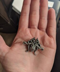 Pinsanity H.P. Lovecraft Cthulhu Lapel Pin 23 718W8IVMsPL