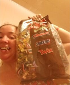 SNICKERS, TWIX, MILKY WAY & 3 MUSKETEERS Variety Pack Super Bowl Milk Chocolate Candy Bars Assortment, 240 Pieces Bag 43 718bemkuuNL