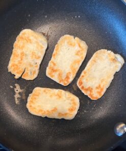 Calphalon Classic Hard-Anodized Nonstick Cookware Kitchen Essentials Set, 6-Piece Pots and Pans Set 6-Piece Nonstick w/ AquaShield™ 52 718j97FZQ3L