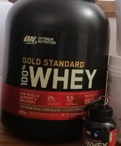 Optimum Nutrition Gold Standard 100% Whey Protein Powder, Extreme Milk Chocolate, 5 Pound (Packaging May Vary) 5 Pound (Pack of 1) 31 718tNlxMprL