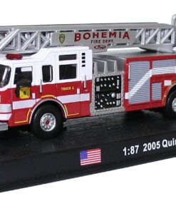 Alternative view of Quint Pierce USA - 2005 diecast 1:87 fire truck model