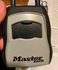 Master Lock Key Lock Box, Outdoor Lock Box for House Keys, Key Safe with Combination Lock, 5 Key Capacity 1 Pack Black 39 719JFMEQCGL