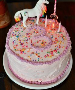 Schleich bayala, Unicorn Toys for Girls and Boys, Rainbow Unicorn Mare, Unicorn Toy Figurine with Gems, Ages 5+ 21 719L6hwrKAL