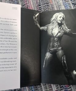 The Woman in Me 15 719VtI5IYAL