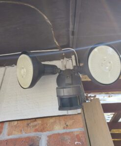 Heath/Zenith Heath Zenith HZ-5318-BZ Motion-Sensing Shielded Wide-Angle Twin Security Light, Bronze, Bulb Not Included 13 719YvRblWcL