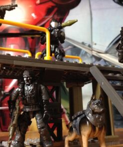 Mega Bloks Call of Duty Covert Ops Unit  Playset 24 719fK8IMfL