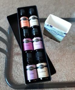 P&J Fragrance Oil Floral Set | Violet, Jasmine, Rose, Lilac, Freesia, and Gardenia Candle Scents for Candle Making, Freshie Scents, Soap Making Supplies, Diffuser Oil Scents 0.34 Fl Oz (Pack of 6) 26 719oGwaNyML