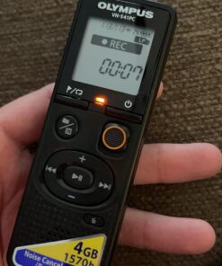 Olympus VN-541PC digital voice recorder with one-touch recording, noise-cancellation function, 4GB memory, four scenes recording, includes a micro-USB cable. 19 719oWZtASIL