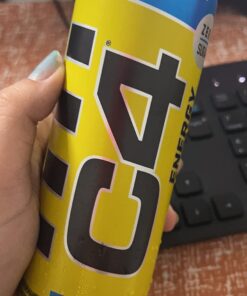 C4 Energy Drink 12oz (Pack of 12) - Frozen Bombsicle - Sugar Free Pre Workout Performance Drink with No Artificial Colors or Dyes 12 Fl Oz (Pack of 12) 29 719zflZk0sL