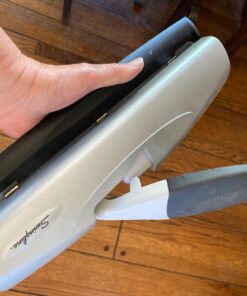 Swingline Desktop Hole Punch, 2-7 Holes Adjustable, 20 Sheet Capacity, Light Touch Low Effort Paper Punch, Black/Silver (74030) 1 Each Staples 14 71A I65uUQL