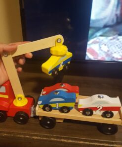 Melissa & Doug Magnetic Car Loader Wooden Toy Set With 4 Cars and 1 Semi-Trailer Truck - Crane Wooden Toy, Vehicle Toys For Kids Ages 3+ 43 71AFHeSKcAL