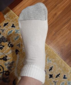 Hanes Women's Value, Crew Soft Moisture-Wicking Socks, Available in 10 and 14-Packs White - 10 Pack 5-9 33 71AOx lKpkL