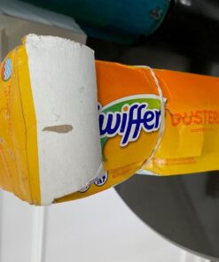 Swiffer Feather Dusters Multi-Surface Duster Refills, Bamboo, White, 18 count 18 Count (Pack of 1) 34 71AQZYaTyL