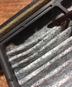 FRAM Fresh Breeze Cabin Air Filter Replacement for Car Passenger Compartment w/ Arm and Hammer Baking Soda, Easy Install, CF10134 for Honda Vehicles 37 71ARLfYKy6L