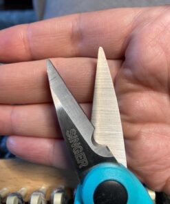 SINGER 00558 5-1/2-Inch ProSeries Heavy Duty Scissors with Power Notch , Teal 16 71AYHmF9eWL