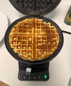 Cuisinart WMR-CAP2 Round Classic Waffle Maker, Brushed Stainless,Silver 59 71AmpFpDWwL