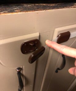 Baby Safety Locks | Child Proof Cabinets, Drawers, Appliances, Toilet Seat, Fridge and Oven | Tools Not Required | Uses 3M Adhesive with Adjustable Strap and Latch System (6-Pack, Brown) 37 71AzAkGJi2L