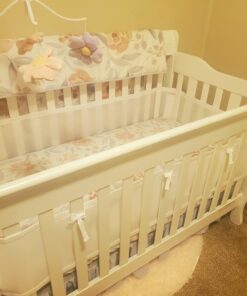 BreathableBaby Breathable Mesh Liner for Full-Size Cribs, Classic 3mm Mesh, White (Size 4FS Covers 3 or 4 Sides) 39 71B5pBoF4xL