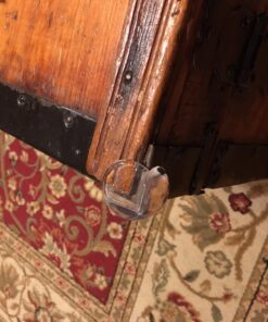 The Hamptons Baby Caring Corner Guards | Premium Clear Corner Protectors | Safety Furniture Bumpers | Long Lasting, Pre-Applied Gel Adhesive | Sharp Corner Cushion 38 71B9zCa 2YL