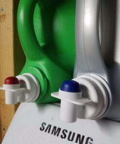 Snuggle Plus Super Fresh Liquid Fabric Softener with Odor Eliminating Technology, Original, 95 Fluid Ounces, 90 Loads 95 Fl Oz (Pack of 1) 36 71BL4bn5tML