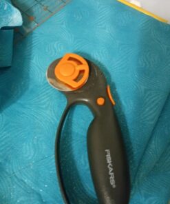 Quilter’s Cut 45mm Rotary Blades, 10 Pack, Fits Olfa, Fiskar, Martelli, & Truecut 23 71BTu5CXsBL