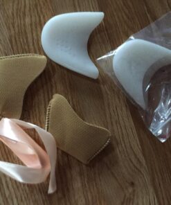 KUKOME Ballet Dance Shoes Pink Satin Pointe Shoes with Ribbon and Toe Pads for Ladies 9 32 71BawO2IB6L