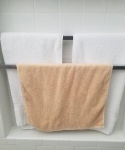 Utopia Towels 6 Pack Small Bath Towel Set, 100% Ring Spun Cotton (22 x 44 Inches) Lightweight and Highly Absorbent Quick Drying Towels, Premium Towels for Hotel, Spa and Bathroom (White) 22 x 44 Inches White 29 71BdzRPKsGL