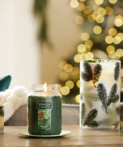 Yankee Candle Balsam & Cedar Scented, Classic 22oz Large Jar Single Wick Candle, Over 110 Hours of Burn Time | Holiday Gifts for All Classic Large Jar 21 71BiaZKe8FL