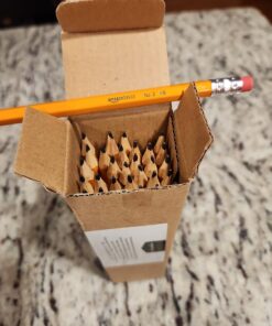 Amazon Basics Woodcased #2 Pencils, Pre-sharpened, HB Lead, Box of 30 30 Count (Pack of 1) 24 71Br6DhjWSL