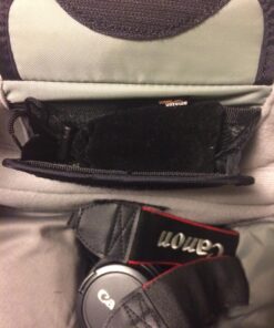 Amazon Basics Wireless Remote Control for Specific Canon Digital SLR Cameras, Black, 0.28" x 1.10" x 3.36" 42 71Bs1bPusL