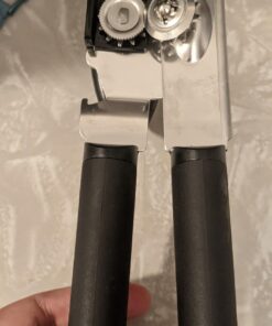 OXO Good Grips Soft-Handled Manual Can Opener 47 71BuIXWGlpL
