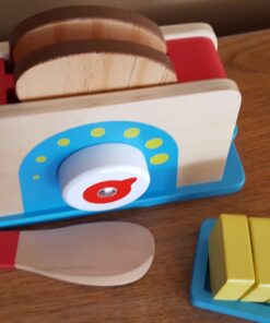 Melissa & Doug Bread and Butter Toaster Set (9 pcs) - Wooden Play Food and Kitchen Accessories 21 71Bx0XfOo4L