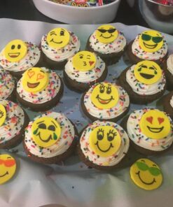 Satin Ice Yellow Fondant, Vanilla, 2 Pounds 2 Pound 25 71C1QkiPPL