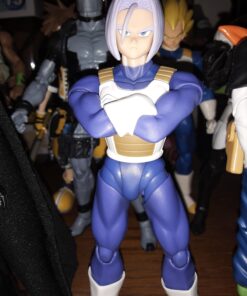 TAMASHII NATIONS Bandai Super Saiyan Trunks (Cell Saga Version) Dragon Ball Z Action Figure 61 71C9RNU7O0L