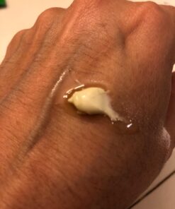 Weleda Skin Food Original Ultra-Rich Body Cream 2.5 Fluid Ounce, Plant Rich Hydrating Moisturizer with Pansy, Chamomile and Calendula 2.5 Fl Oz (Pack of 1) 39 71CAQQ10uiL