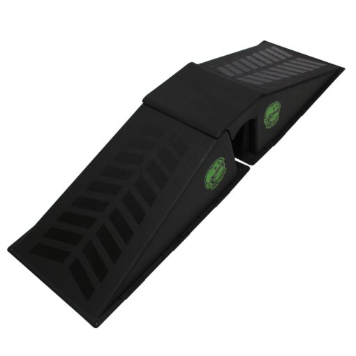 Ten-Eighty Skatepark Set with Grind Rail Ten Eighty Micro Flybox Launch Ramp Set