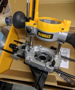 DEWALT Router Edge Guide, Fine Adjustment, Vacuum Adaptor (DW6913), One Size, Factory 31 71CPzCLKMuL