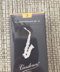 Vandoren SR213 Alto Sax Traditional Reeds Strength 3; Box of 10 Alto Saxophone Reeds 10 71CYWiMa8L