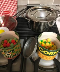 Melissa & Doug Let's Play House! Grocery Cans Play Food Kitchen Accessory ,3+ years- 10 Stackable Cans With Removable Lids 39 71CwSKRpWYL