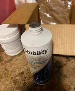 Seachem Stability Fish Tank Stabilizer - For Freshwater and Marine Aquariums, 16.9 Fl Oz (Pack of 1) 36 71DBFs6ax3L