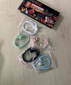 Earbuds Wired with Microphone Pack of 5, Noise Isolating Wired Earbuds, Earphones with Powerful Heavy Bass Stereo, Compatible with Any Devices with 3.5mm Interface 24 71DFo4jolSL