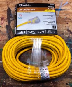 Southwire 2588SW0002 Outdoor Cord-12/3 SJTW Heavy Duty 3 Prong Extension Cord-for Commercial Use (50'; Yellow); 50 Feet 50 ft 34 71DI6 9wiL
