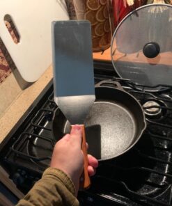 New Star Foodservice 36350 Wood Handle Extra Large Grill Turner/Spatula with Cutting Edge and 4-Inch Wide Blade, 16-Inch 4-Inch W Blade, 16-Inch L 13 71DVn2OrJDL